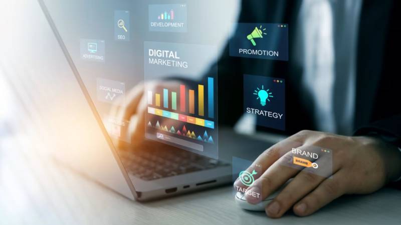 上饶小程序开发：Hotwire和Stimulus如何通过最少的自定义 JavaScript 提供互动性？